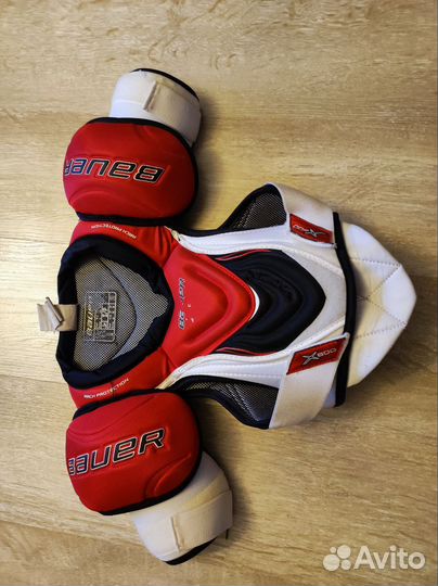 Нагрудник хоккейный bauer JR