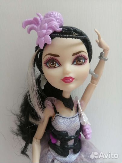 Ever After High Дачес Свон