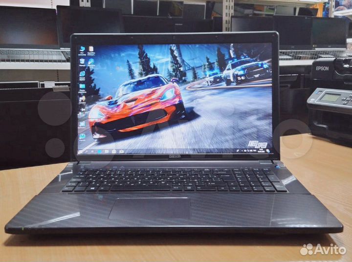 Игровой Dexp i7 4700 GTX 850 17,3 SSD HDD