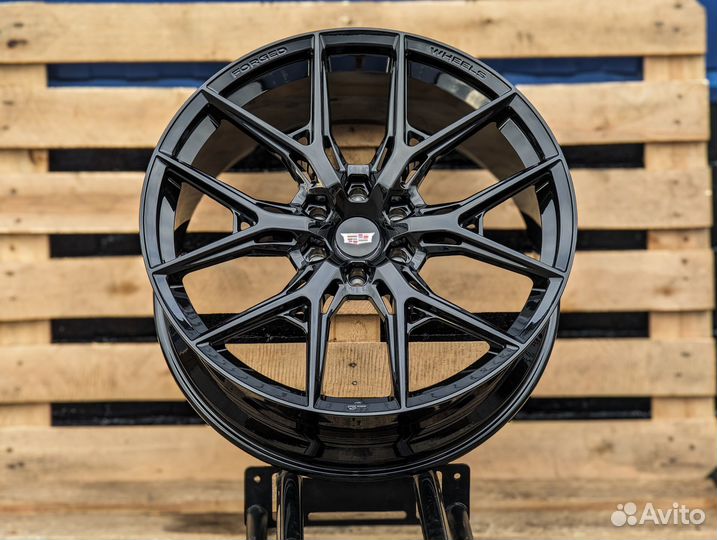 Кованые диски GT Forged R24 Cadillac Escalade