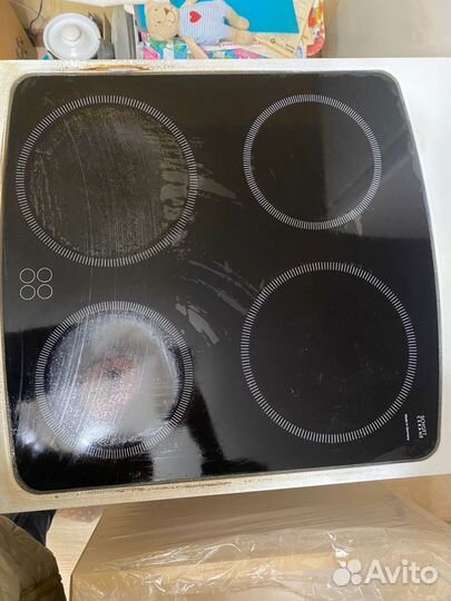 Плита электрическая стеклокерамика Hansa рабочая