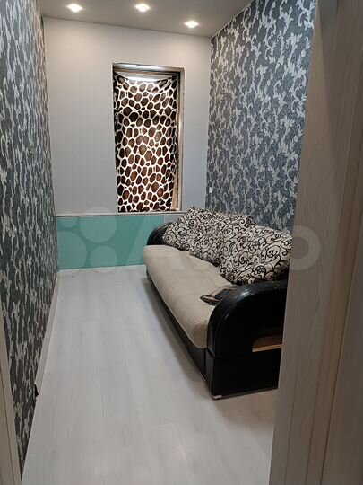 Комната 10 м² в 2-к., 2/2 эт.