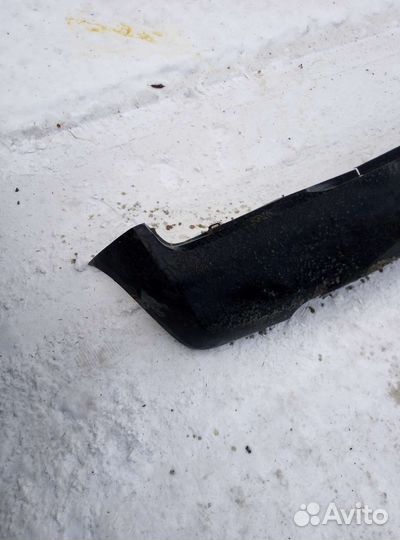 Задний бампер Nissan March Ak12 под восстановление