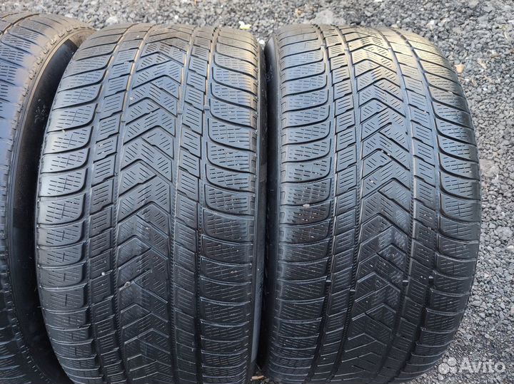 Pirelli Scorpion Winter 2 275/45 R21 и 315/40 R21 107V