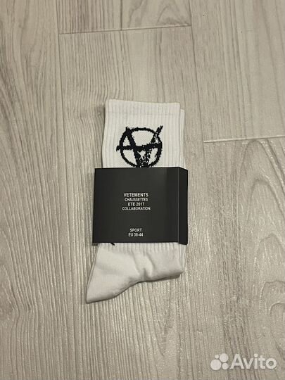 Носки Vetements Anarchy