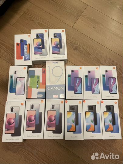 Коробки от телефонов xiaomi с зарядками и чехлами