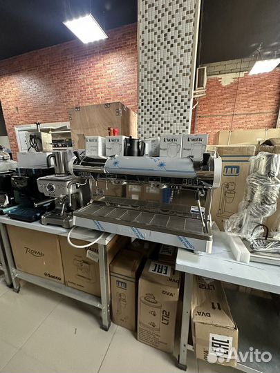 Кофемашина nuova simonelli aurelia wave 2GR S