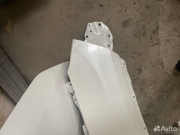 Крыло переднее правое Toyota Rav4