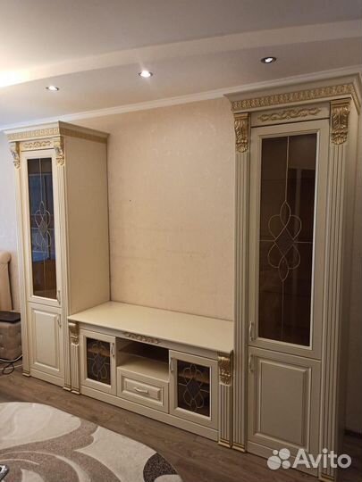 Стенка в гостиную под телевизор 