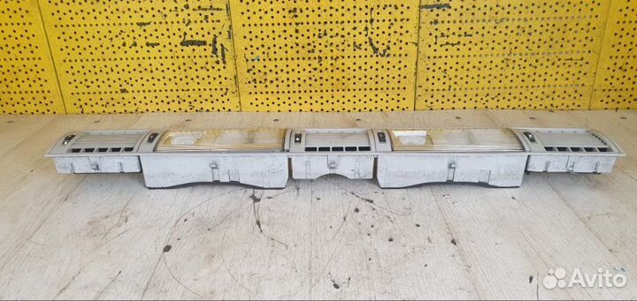 Плафон салонный Volkswagen Transporter T5