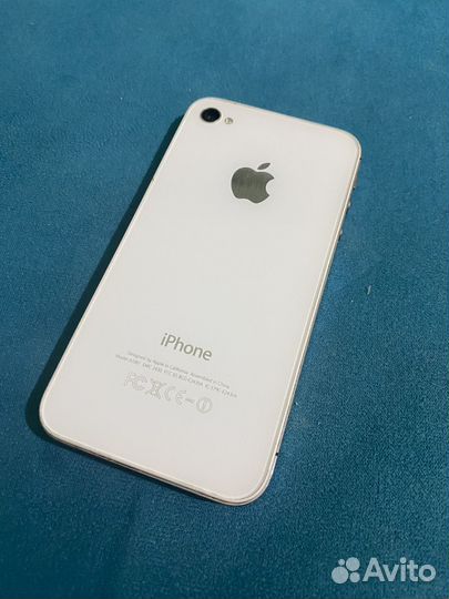 iPhone 4S, 8 ГБ