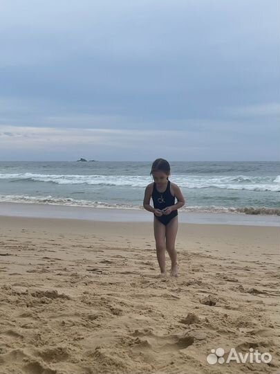 Купальник доя девочки calvin klein 98-104