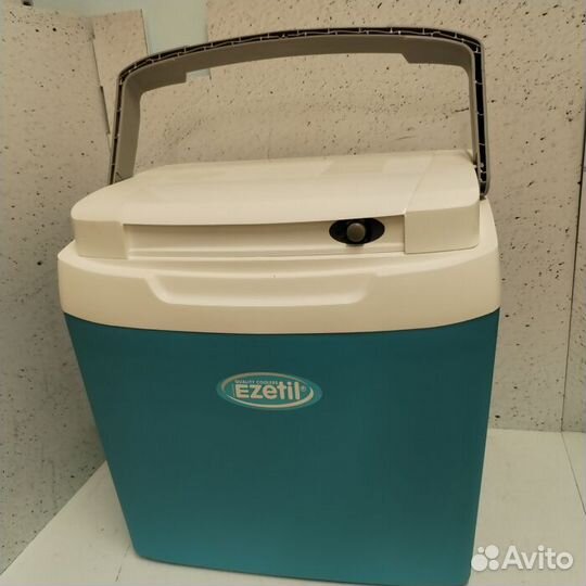 Холодильник Ezetil Electric Cooler E 26-32 AC/DC