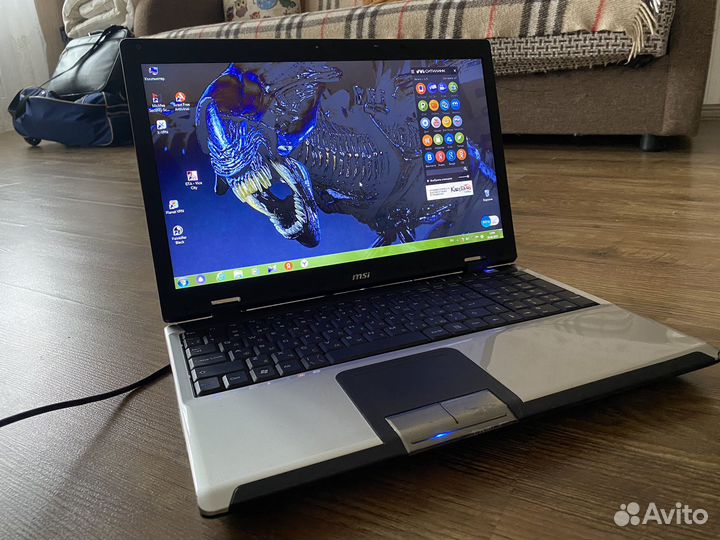 Ноутбук msi