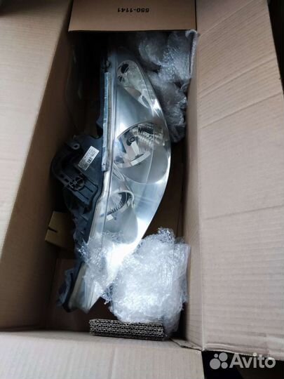 Фара передняя левая Peugeot 207