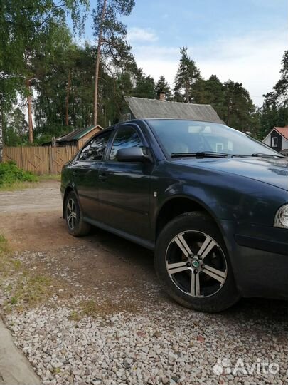 Skoda Octavia 1.6 МТ, 2007, 320 000 км