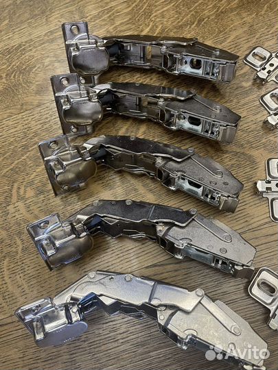 Петли blum 155 градусов накладные с доводчиком