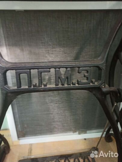 Швейная машина