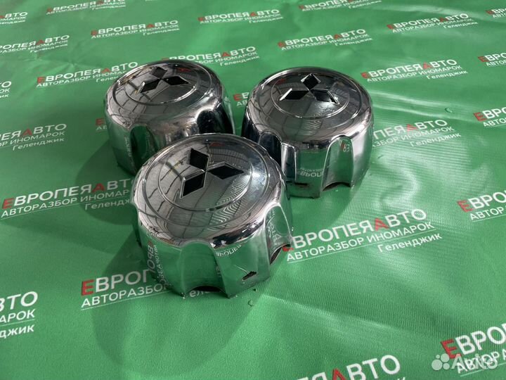 Колпачок на литой диск Mitsubishi Pajero