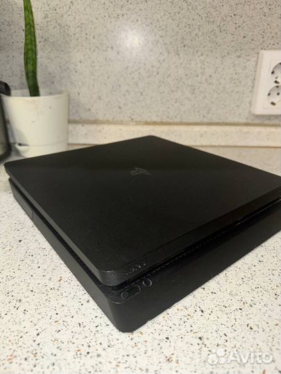 Sony playstation 4 slim 1tb