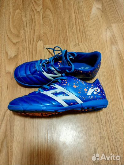 Бутсы (футзалки) размер 41