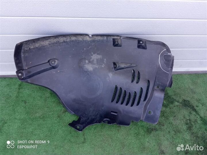 Локер передний правый Mercedes Benz W211 E-Klasse