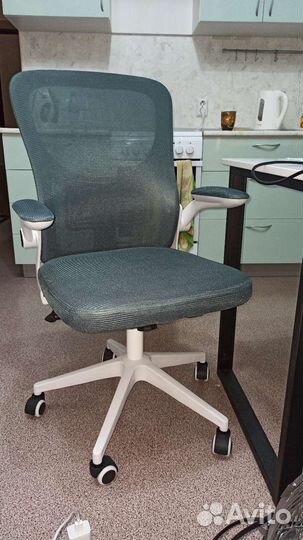 Офисные стулья бу на колесах