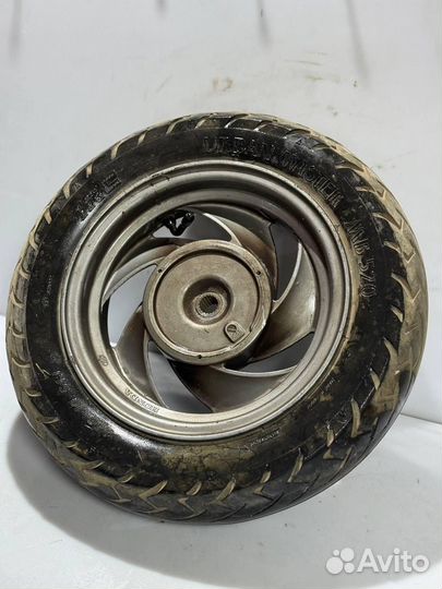 Заднее колесо Honda lead 20
