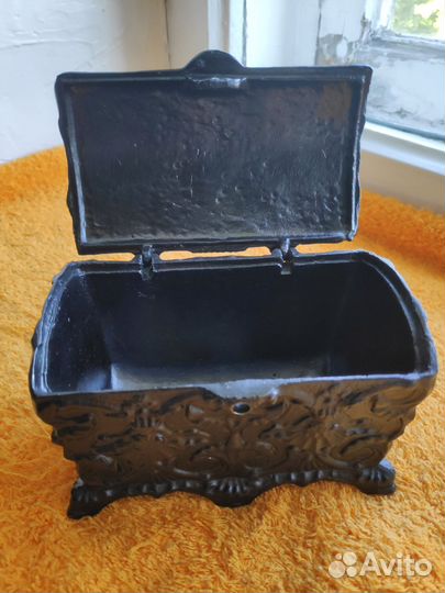 Шкатулка - ларец 1978