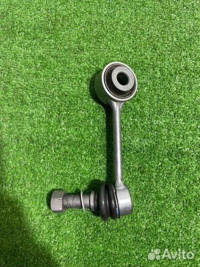 Стойка стабилизатора задняя правая Mercedes-Benz