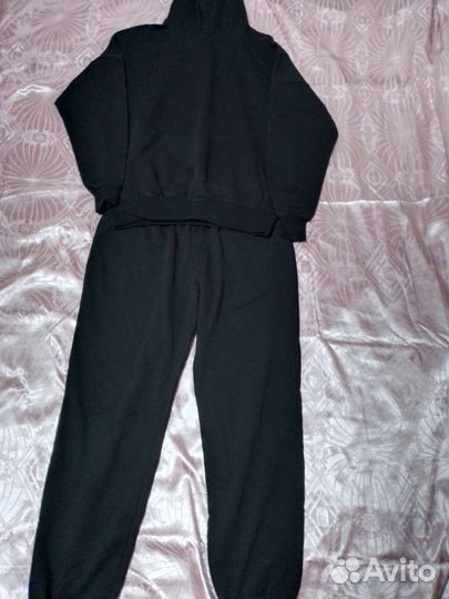 Спортивный костюм женский