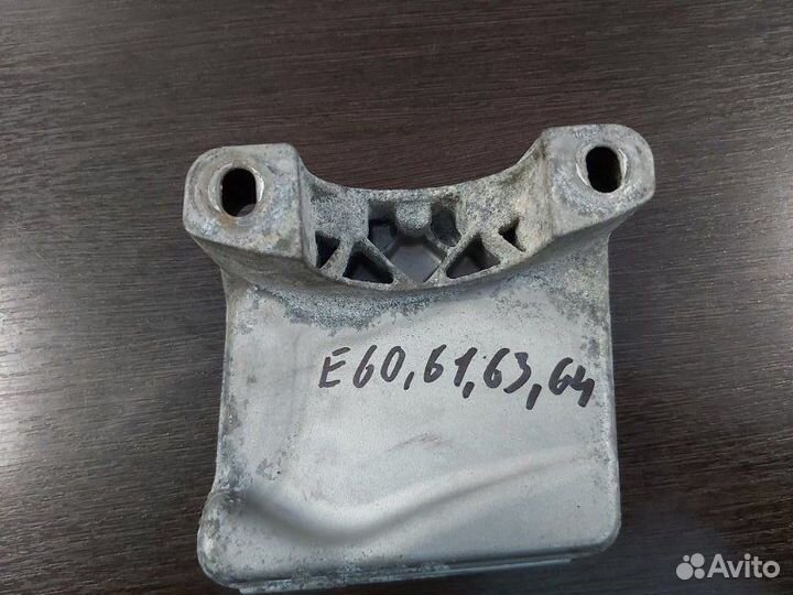 Кронштейн Bmw 525I E60 N52B25AF 2006