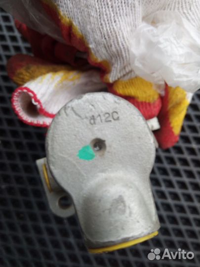 Главный тормозной mercedes