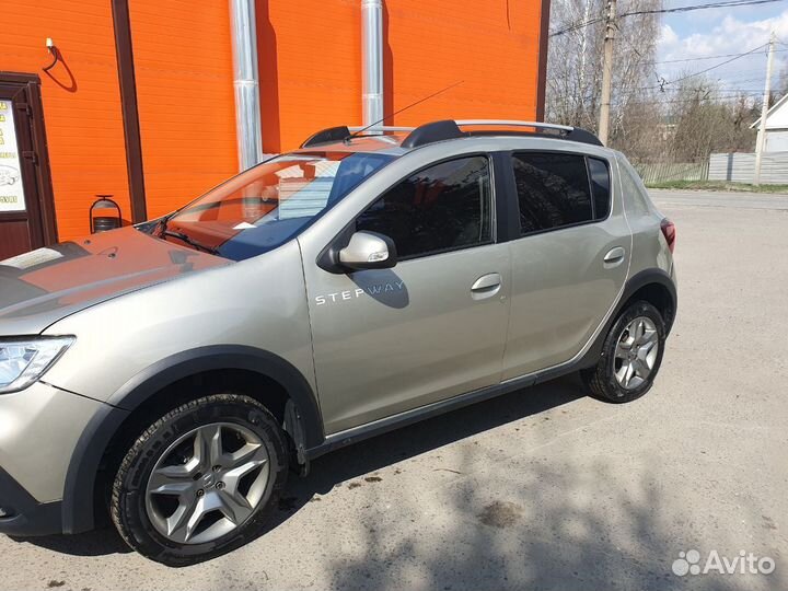 Renault Sandero Stepway 1.6 AT, 2019, 65 000 км