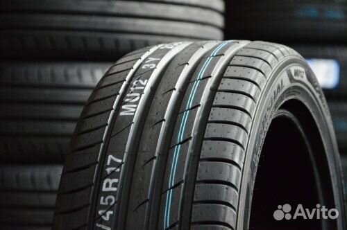 Marshal MU12 275/35 R20 102Y