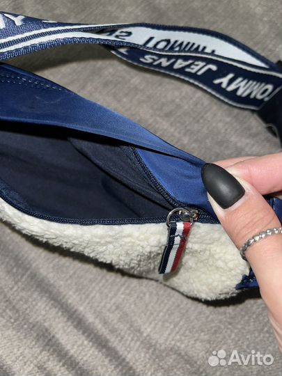 Сумка Tommy Jeans