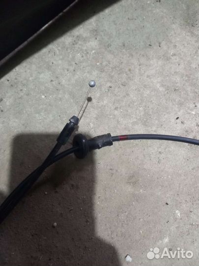 Kia ceed 2 jd трос капота