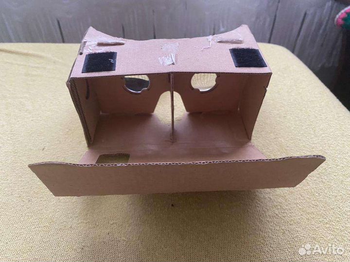 Очки виртуальной реальности картонные