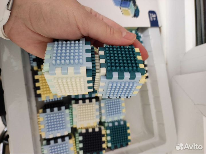 Игольчатый конструктор/кубики