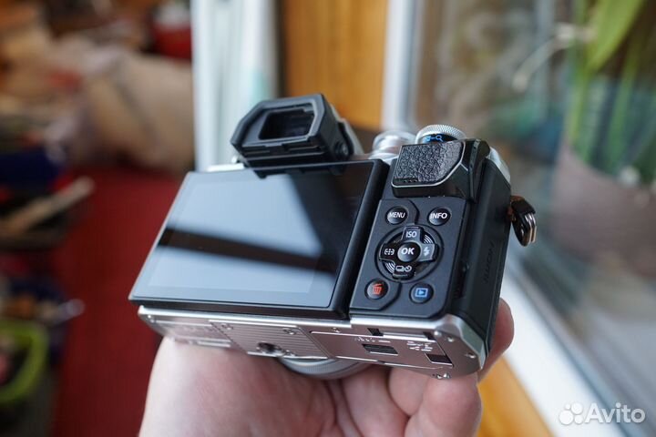 Olympus OM-D E-M10 Mark III+Olympus 45mm F1.8