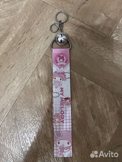 Hello kitty брелок