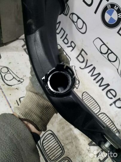 Воздуховод BMW E60 E61 535 N54