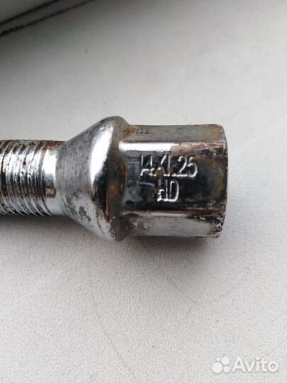 Гайки колёсные