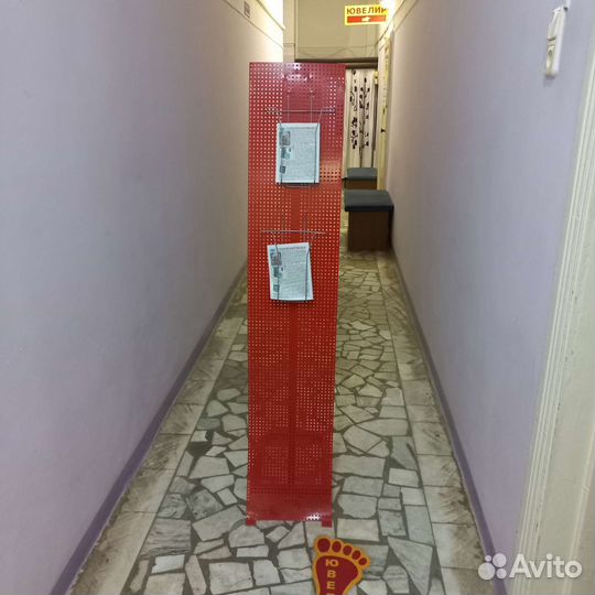 Стойка для рекламной продукции