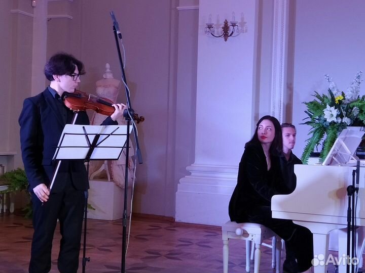 Преподаватель фортепиано/концертмейстер/композитор