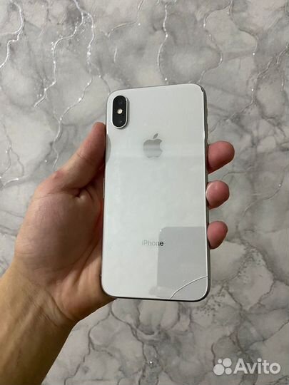 iPhone X, 64 ГБ