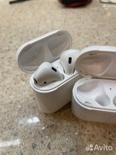 Наушники Apple AirPods II A2031/A2032, кейс A1602