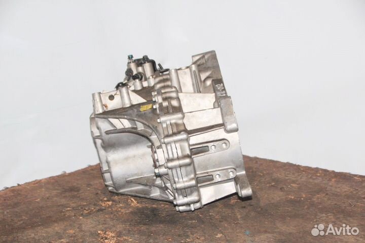 МКПП (механическая коробка переключения передач) S