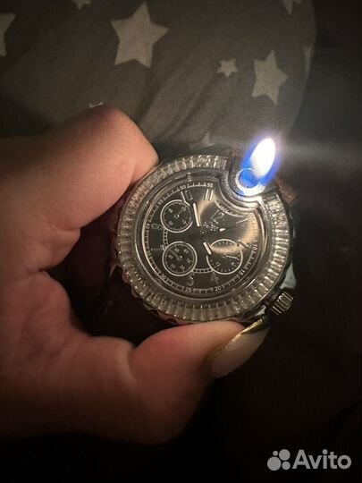Оригинальные часы зажигалка