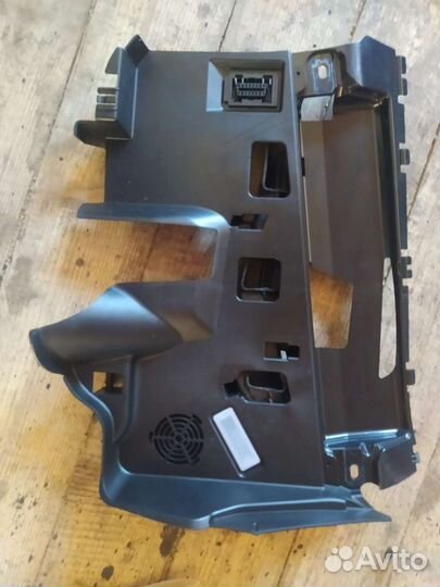 Bmw f10 панель передняя салона